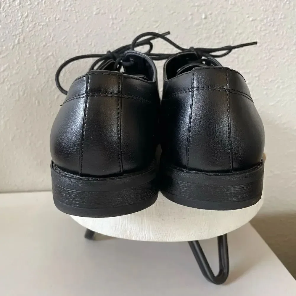 Apt. 9 Black Dress Shoes Size 10.5 EUC